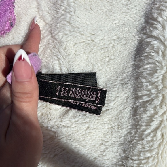 Victoria’s Secret Very Sexy Push-Up Bra 32D | Lace Lingerie Lilac Purple - Picture 8 of 9